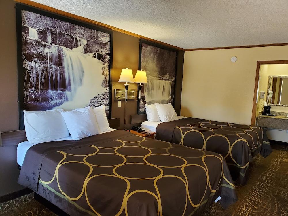 Super 8 By Wyndham Kansas City Airport North Exteriör bild